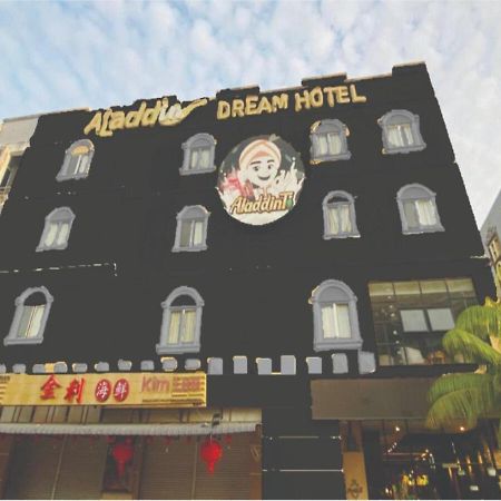 ג'והור בהרו Aladdin Dream Hotel מראה חיצוני תמונה
