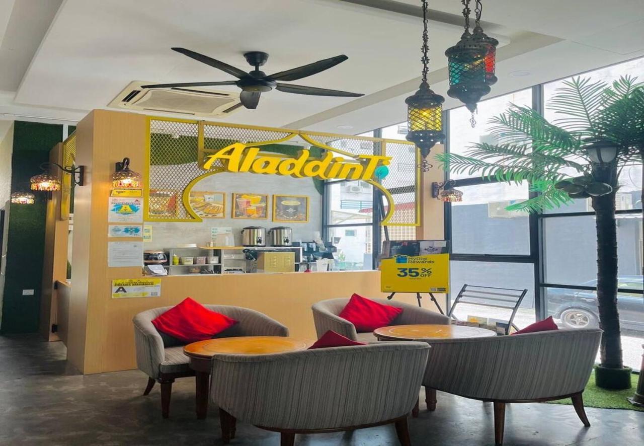 ג'והור בהרו Aladdin Dream Hotel מראה חיצוני תמונה